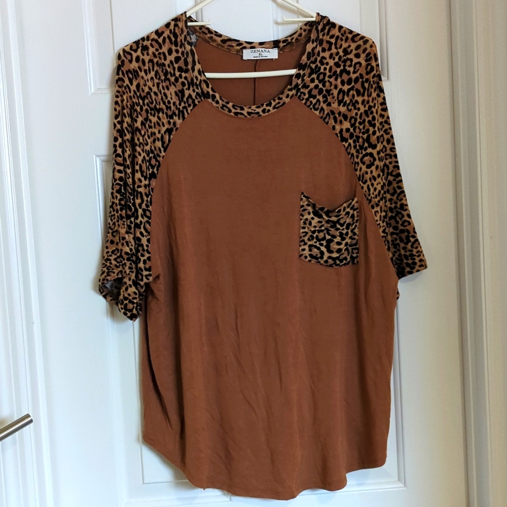 XL- Soft, Stretchy Cheetah T